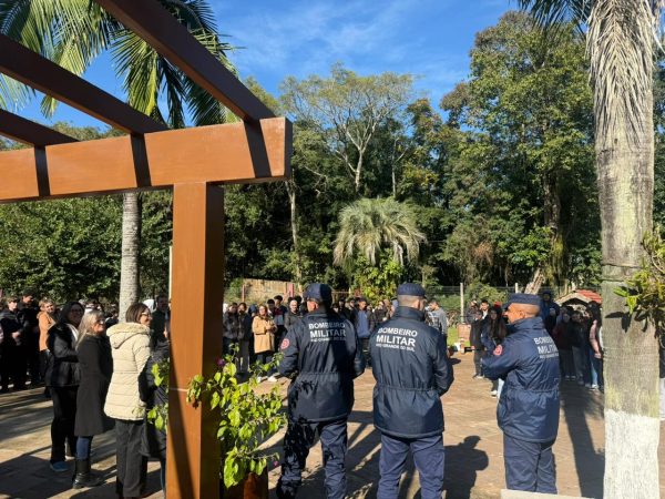 Simulado de evacuação reforça cultura de prevenção na escola Vidal de Negreiros