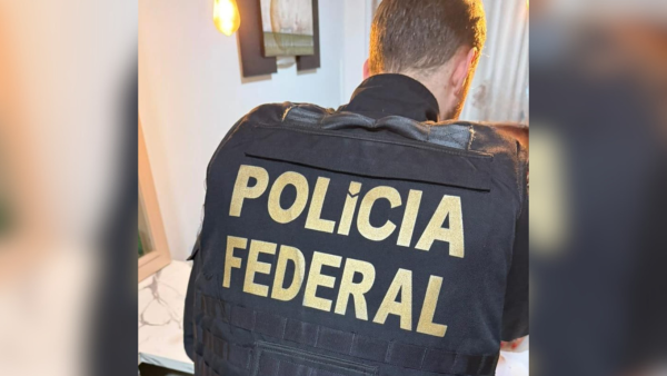 Homem preso em Travesseiro foi flagrado com conteúdo de abuso sexual em celular