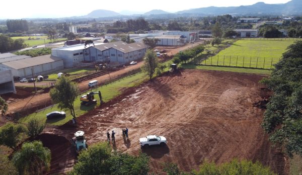 Antiga área do Sesi dá espaço a complexo esportivo em Teutônia