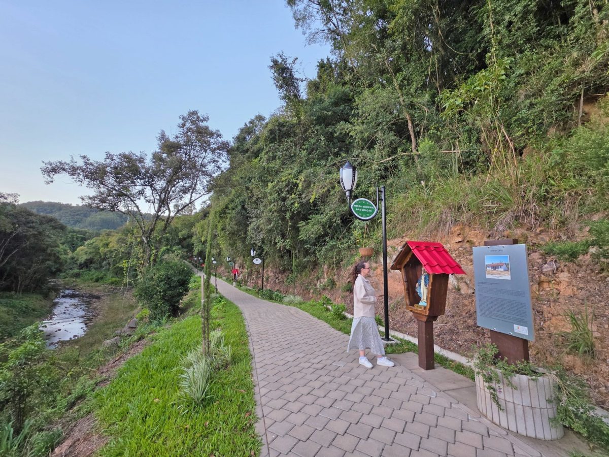 Relvado tem um caminho de fé e devoção que você precisa conhecer