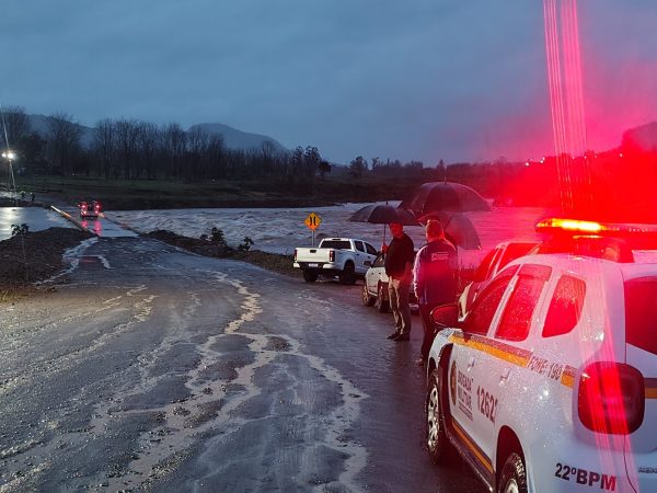 Volume de chuva reforça alerta ao nível do Taquari