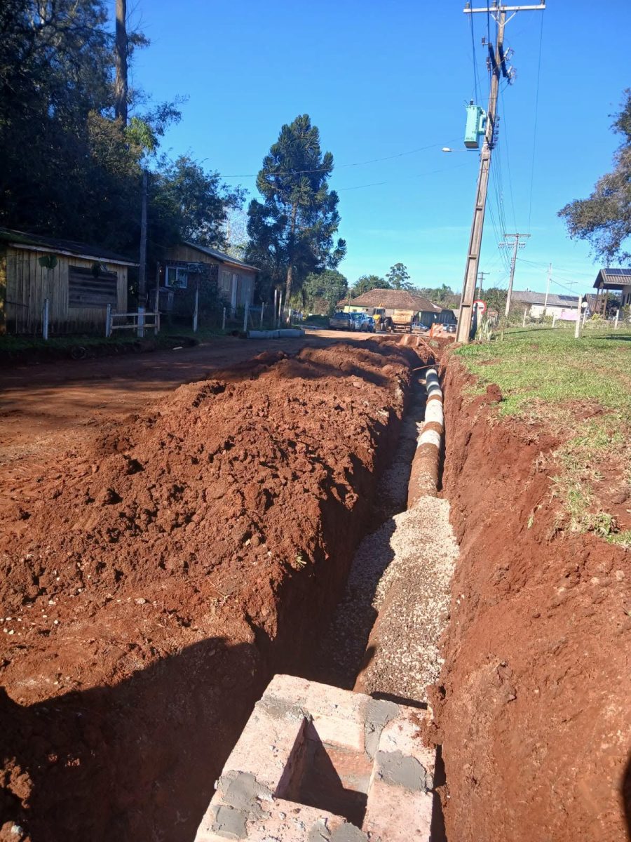 Estrada da Vila Santo Antônio terá asfalto