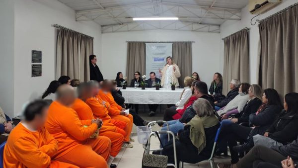 Presídio Estadual de Arroio do Meio é o primeiro do RS a oferecer aulas à noite