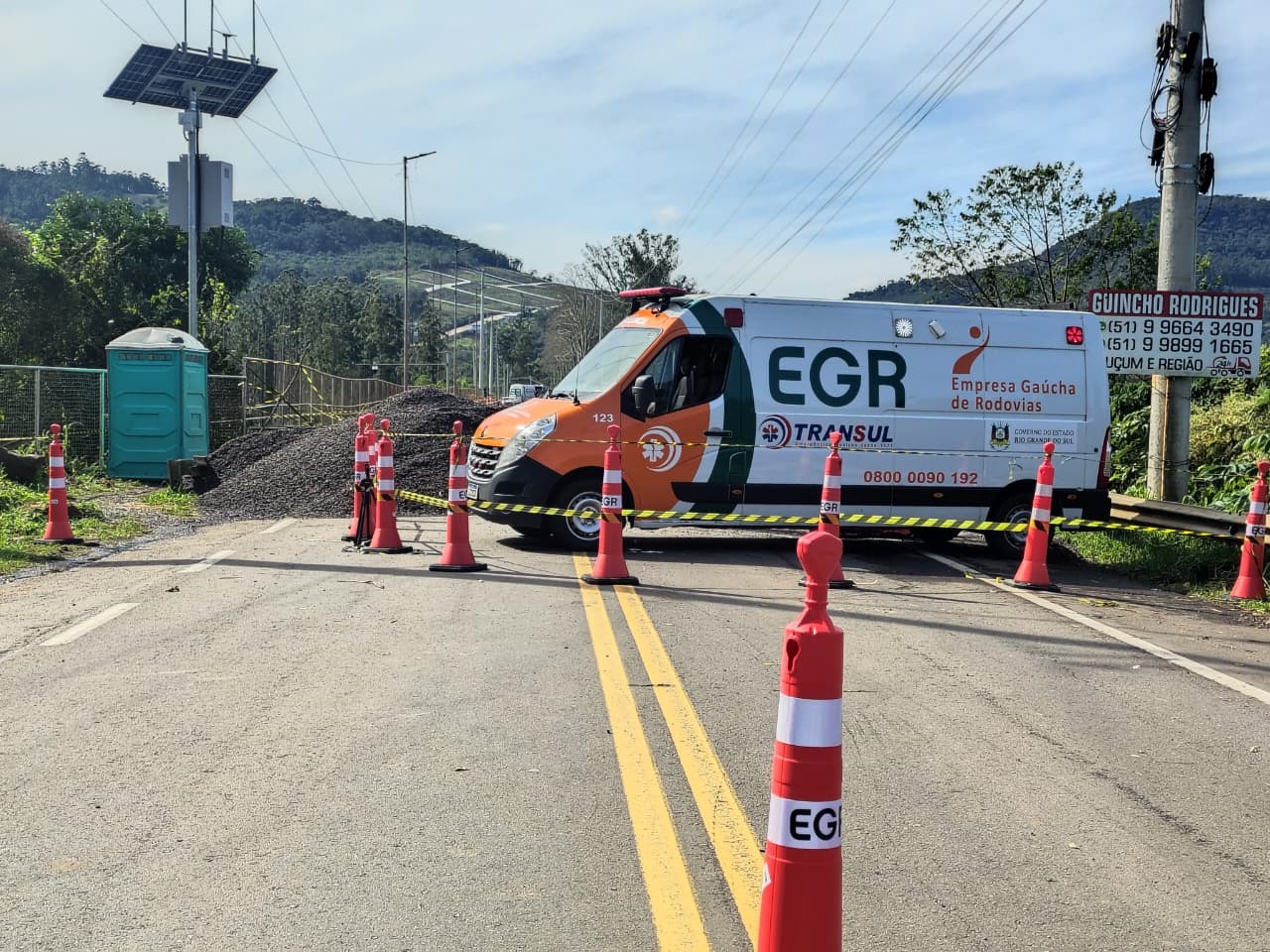 Passagem de pedestres em ponte acontece sem autorização, diz EGR
