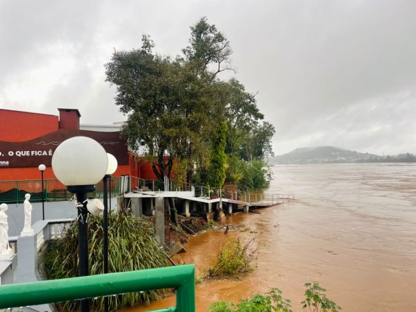 Nova Trilha Ecológica volta a ser alcançada pela água durante cheia