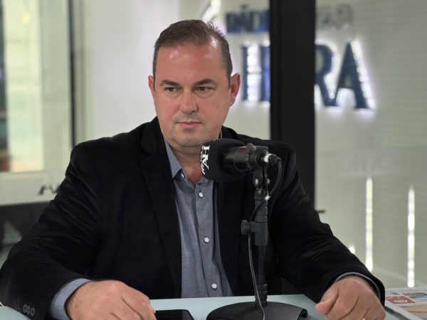 Prefeito propõe apoio de pescadores ribeirinhos para monitorar cheias