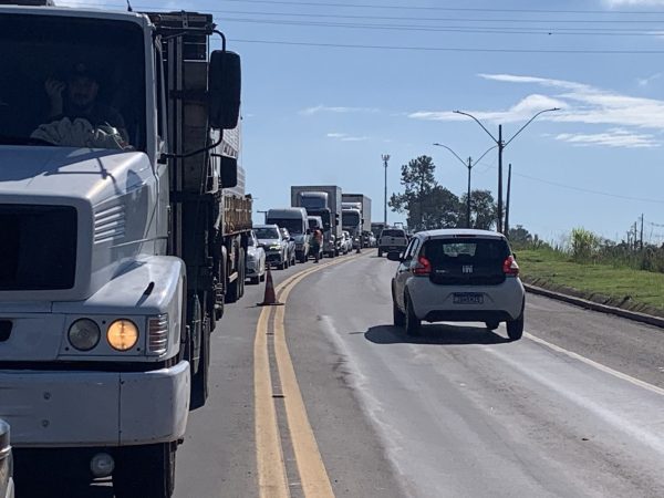 A duplicação das rodovias do Vale é urgente, governador!
