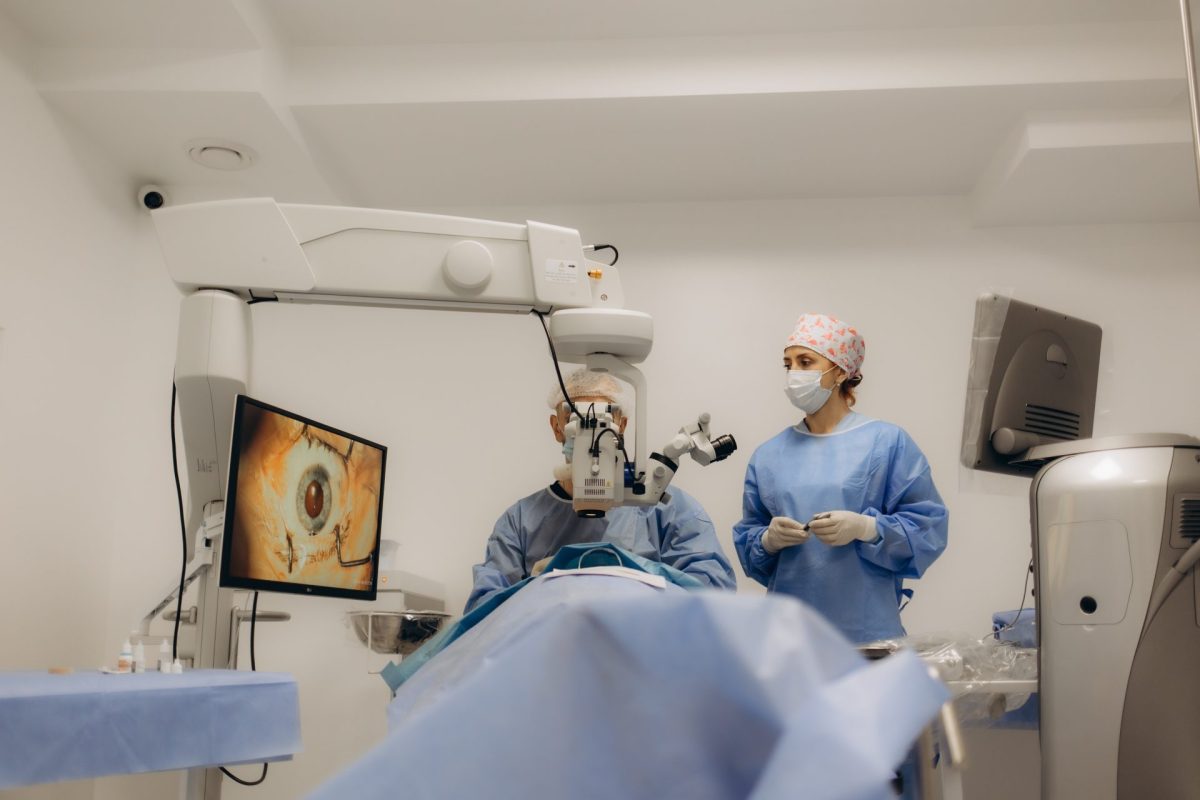 Cirurgia refrativa amplia opções para corrigir problemas de visão