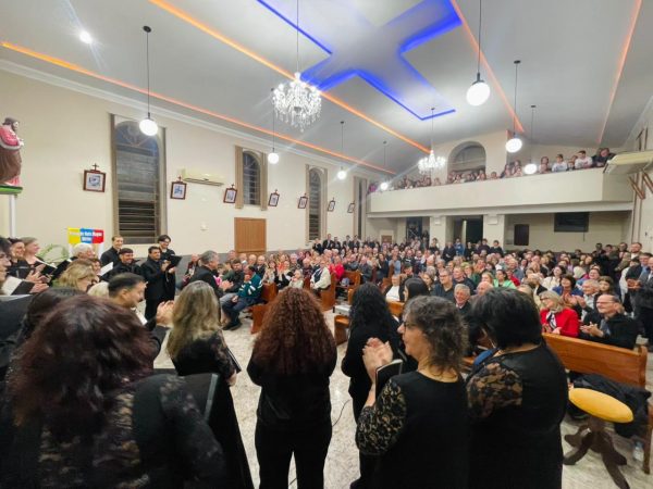 Estrela recebe coral da Argentina durante Café com Vozes