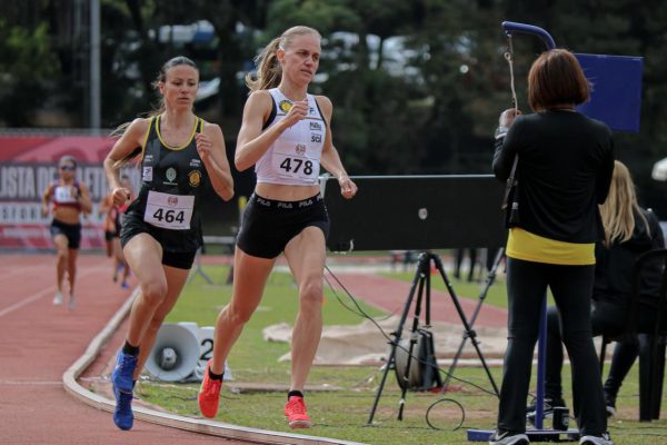 Jaque Weber mira 1.500 metros por vaga olímpica