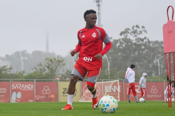 Inter tenta reagir após queda no Gre-Nal