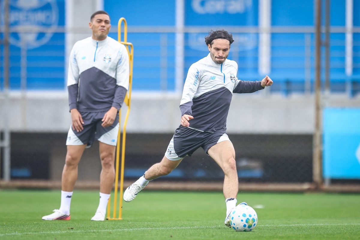 Grêmio defende escrita diante do Vasco em duelo direto
