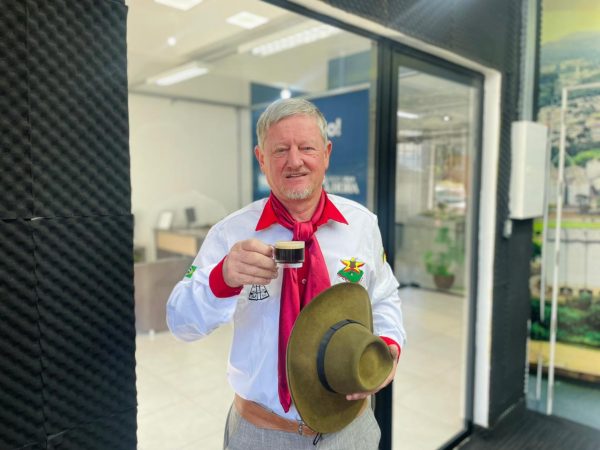 “É muito bom ver a entidade se reconstruindo e as tradições voltando”