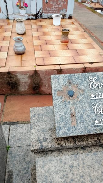 Cemitério evangélico de Pedra de Forqueta é alvo de furto e vandalismo