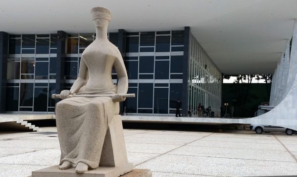 OAB-RS vê atual crise no STF como a maior desde 1988